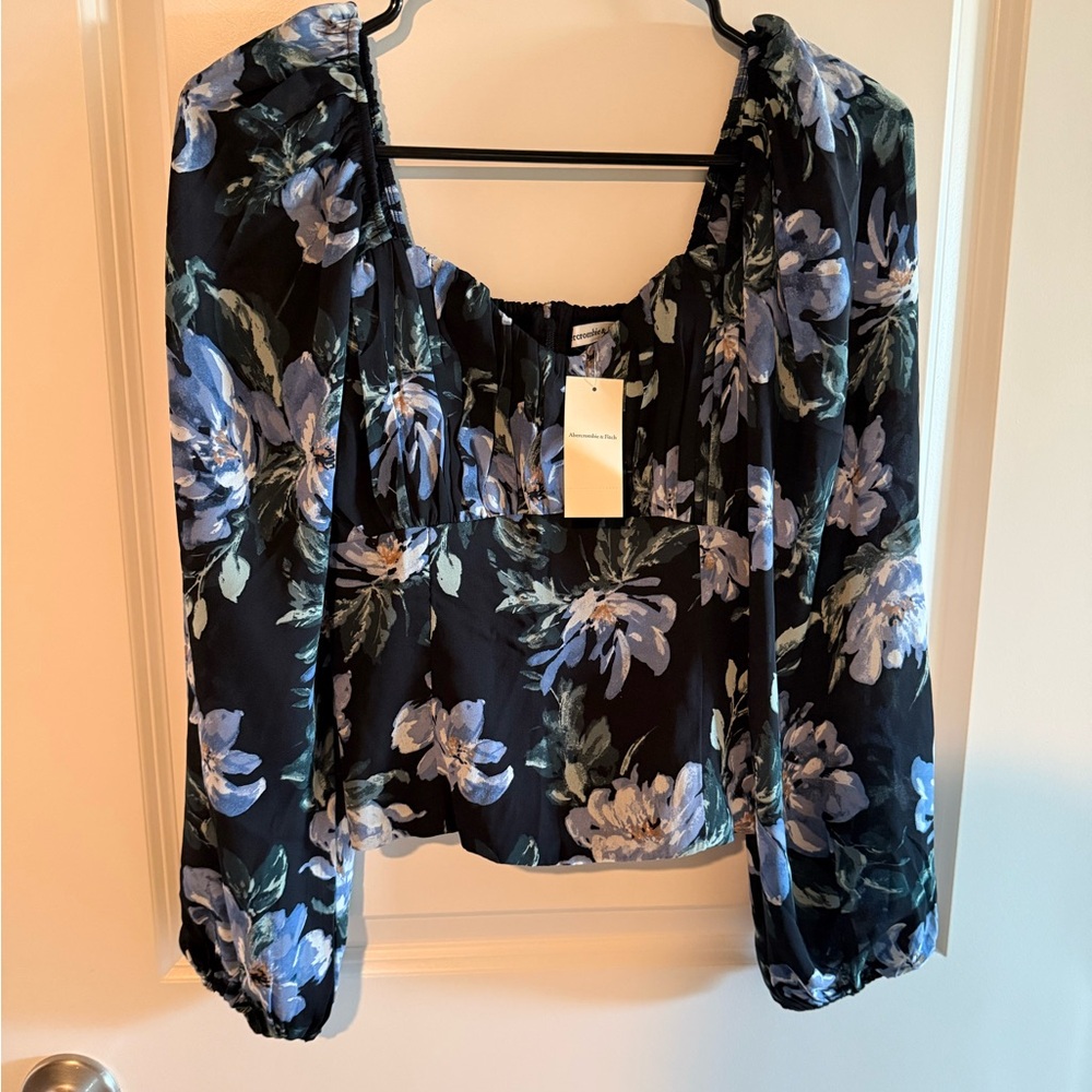 Abercrombie & Fitch Floral Black and Blue Women's Top